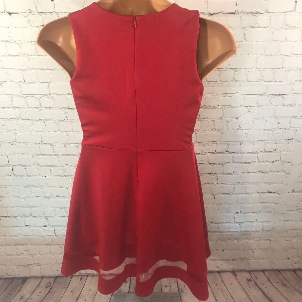 Miami Women's Red Sleeveless Dress Size Large - Picture 6 of 7